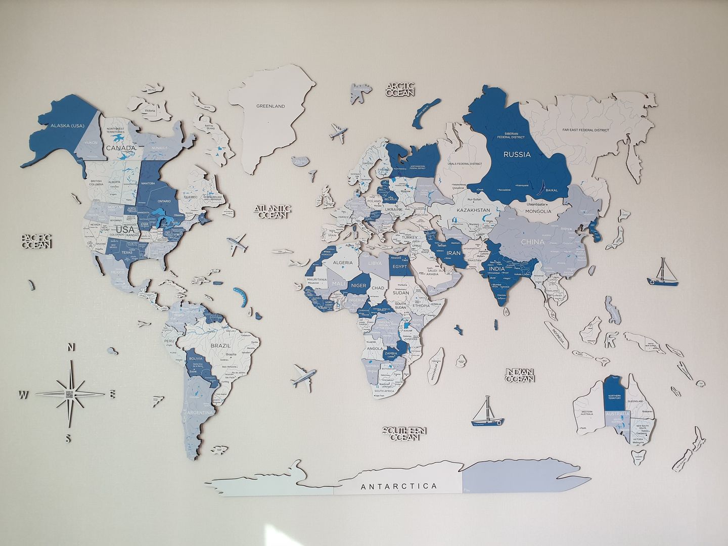 3D Wooden World Map in Blues Color