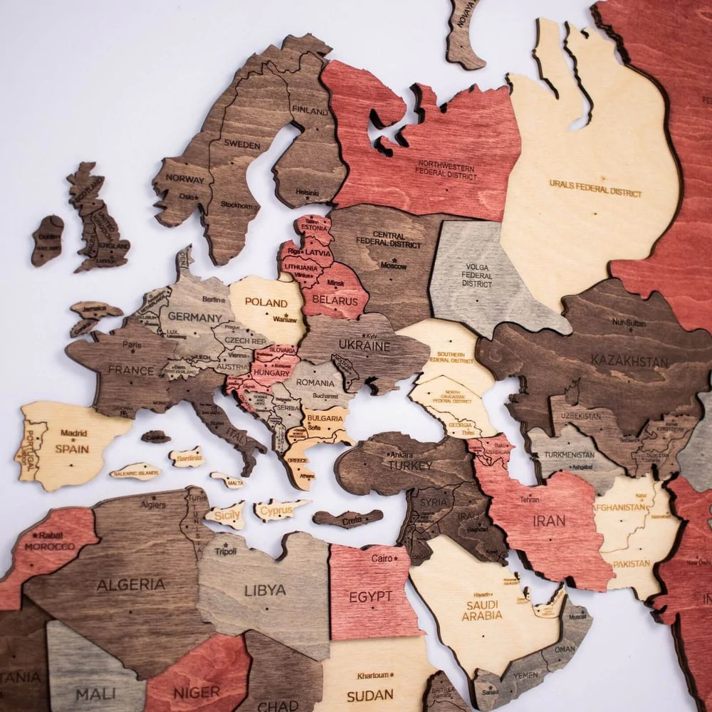 3D Wooden World Map in Fusion Color Closeup