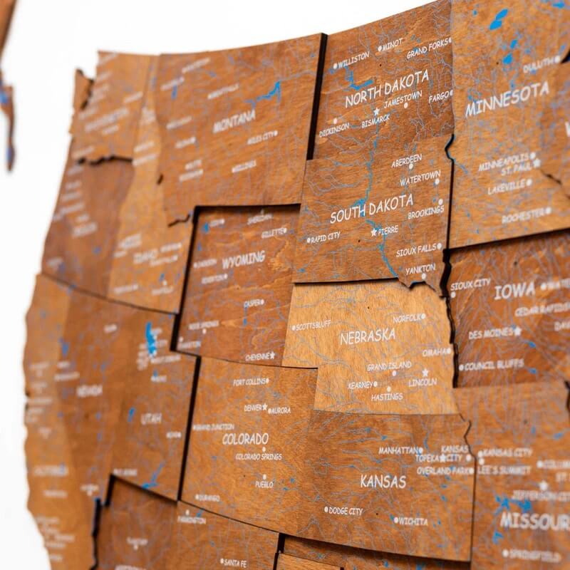 3D Wooden Map US Oak Closeup