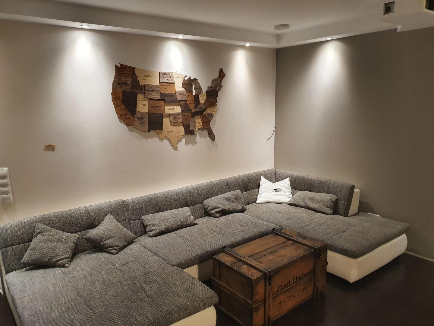 3D Wooden Map of the US in a Living Room